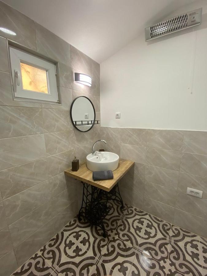 Julia Apartman Pacir Экстерьер фото