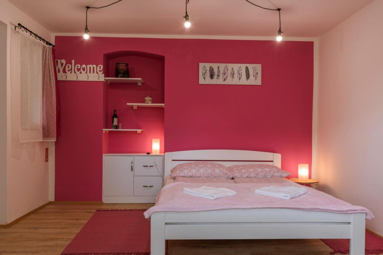 Julia Apartman Pacir Экстерьер фото