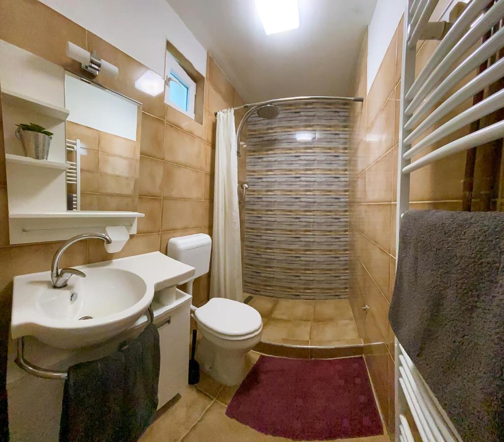 Julia Apartman Pacir Экстерьер фото